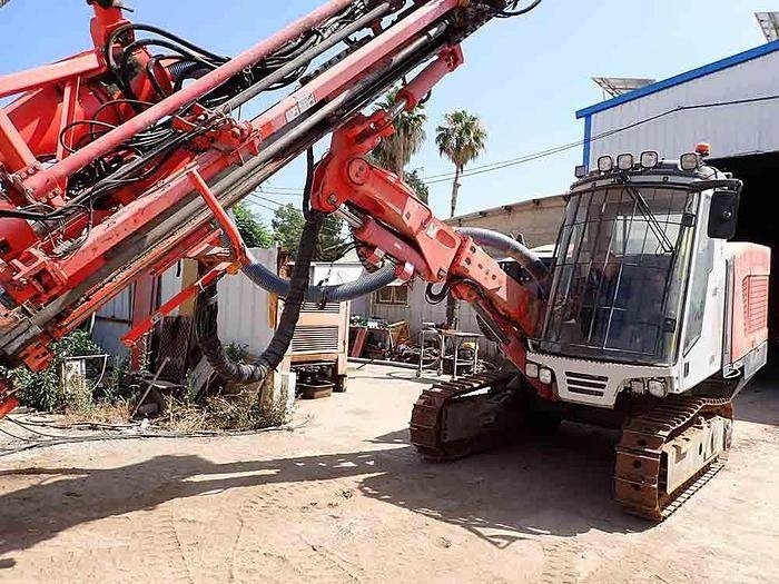 Sandvik DP1100I - Буровая машина: фото 3 Sandvik DP1100I - Буровая машина: фото 3