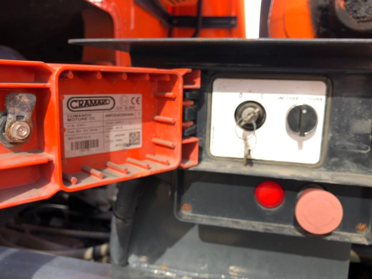 Самосвал Volvo FH460 8x4 Tridem*TopZustand*excellent condition: фото 15 Самосвал Volvo FH460 8x4 Tridem*TopZustand*excellent condition: фото 15