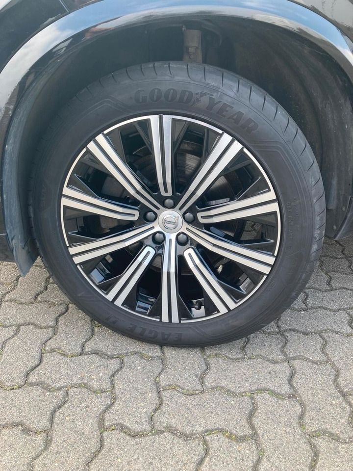 Внедорожник Volvo XC 90 D5 Inscription AWD: фото 14