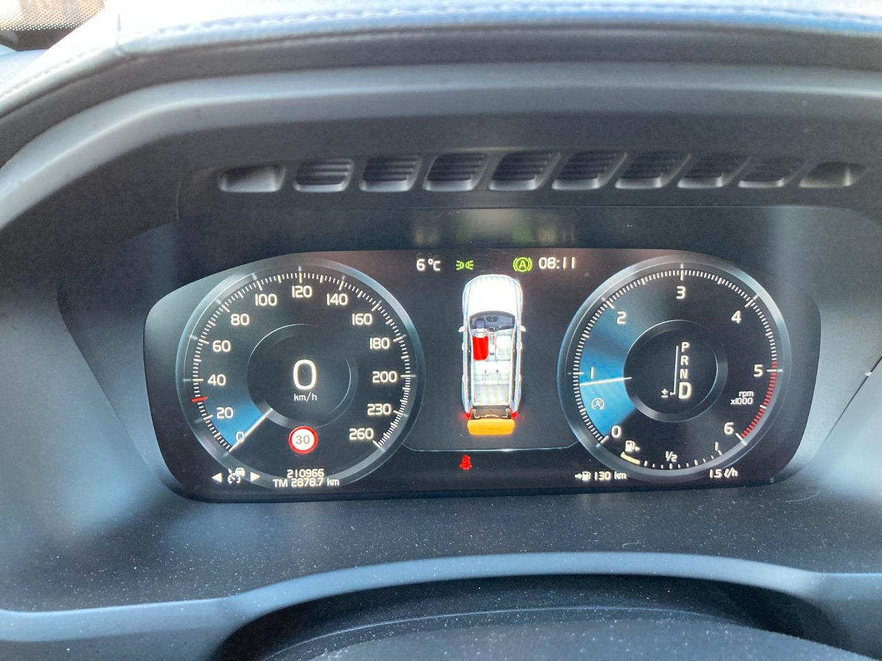 Внедорожник Volvo XC 90 D5 Inscription AWD: фото 6