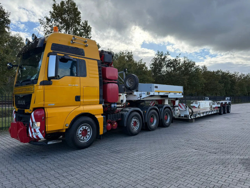 Goldhofer STZ VP 3 55/80A - Низкорамный полуприцеп: фото 1 Goldhofer STZ VP 3 55/80A - Низкорамный полуприцеп: фото 1