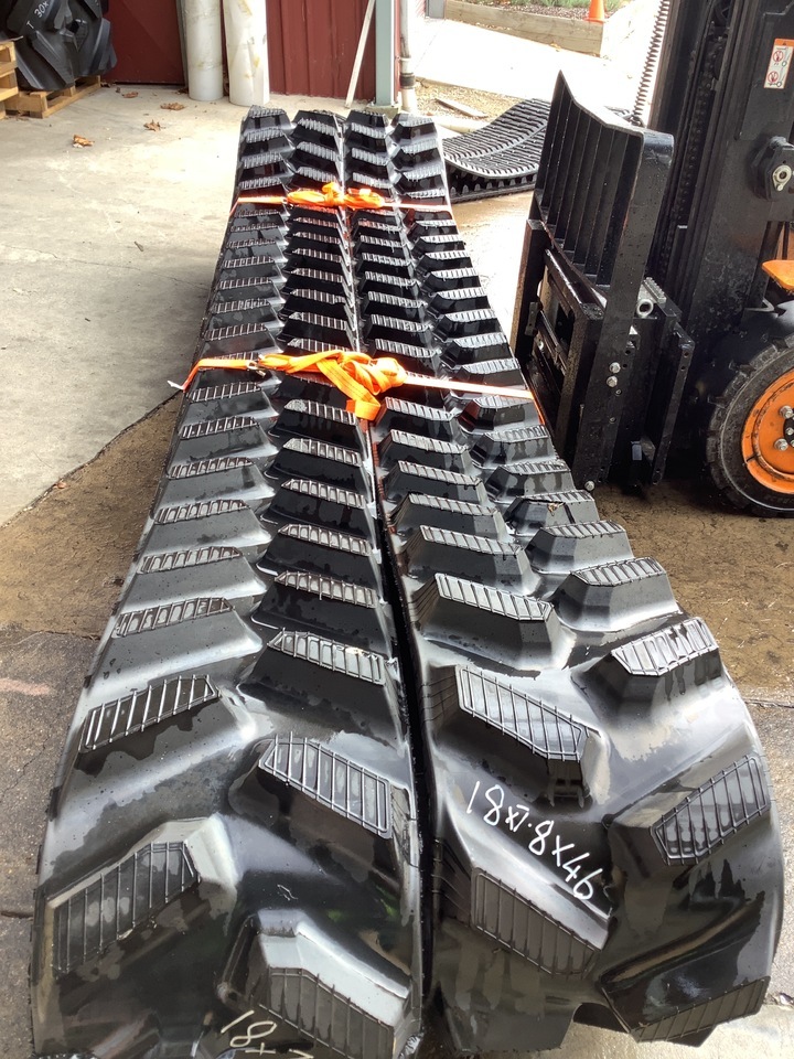 John Deere - Chenilles agricoles en caoutchouc GTW TankTuff - Гусеница для Гусеничных тракторов: фото 2 John Deere - Chenilles agricoles en caoutchouc GTW TankTuff - Гусеница для Гусеничных тракторов: фото 2