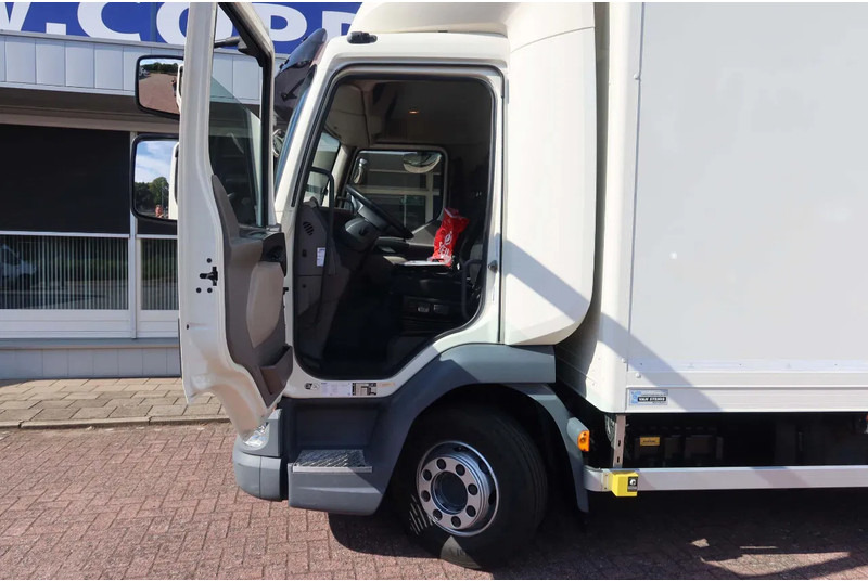 Грузовик с закрытым кузовом DAF LF 210 FA Bakwagen + Dhollandia 2000 kg klep extra accu set, 3x bindrail + stang.: фото 11