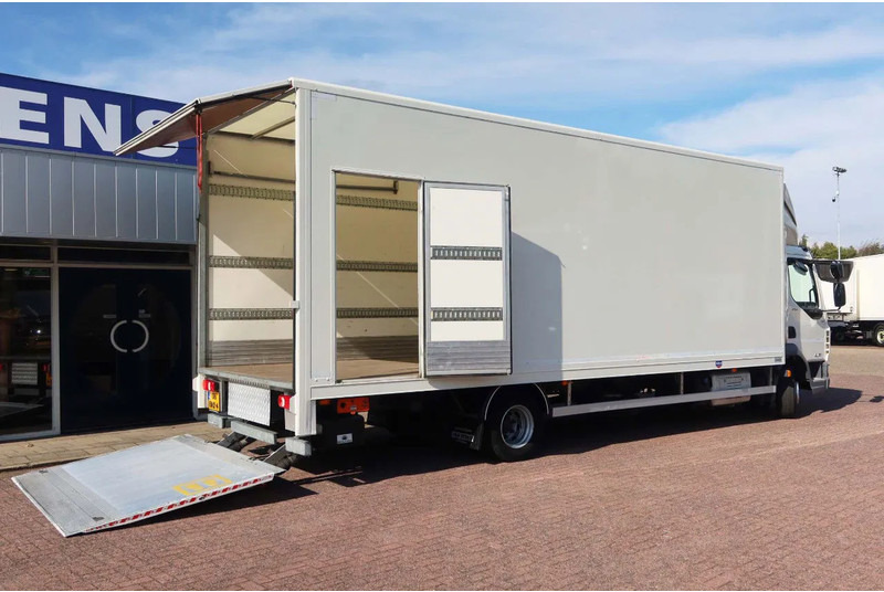 DAF LF 210 FA Bakwagen + Dhollandia 2000 kg klep extra accu set, 3x bindrail + stang. - Грузовик с закрытым кузовом: фото 3 DAF LF 210 FA Bakwagen + Dhollandia 2000 kg klep extra accu set, 3x bindrail + stang. - Грузовик с закрытым кузовом: фото 3