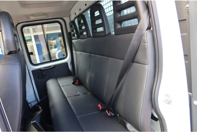 Iveco Daily 35C16 HI Matic Dubbele cabine open 7 persoons uitvoering. Dubbel lucht achter as. 3.0 L motor - Фургон, Грузопассажирский фургон: фото 5 Iveco Daily 35C16 HI Matic Dubbele cabine open 7 persoons uitvoering. Dubbel lucht achter as. 3.0 L motor - Фургон, Грузопассажирский фургон: фото 5