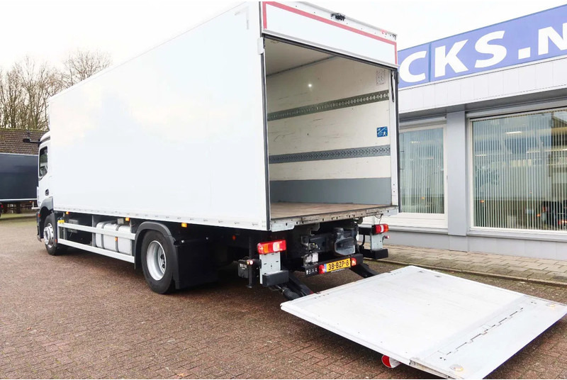 Mercedes-Benz Actros 1840 L Bakwagen + Bar klep 2000 KG + Geïsoleerde bak - Грузовик с закрытым кузовом: фото 3 Mercedes-Benz Actros 1840 L Bakwagen + Bar klep 2000 KG + Geïsoleerde bak - Грузовик с закрытым кузовом: фото 3