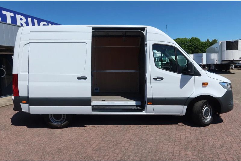 Mercedes-Benz Sprinter 317 CDI L2 H2 Gesloten Bestelwagen - Цельнометаллический фургон: фото 2 Mercedes-Benz Sprinter 317 CDI L2 H2 Gesloten Bestelwagen - Цельнометаллический фургон: фото 2