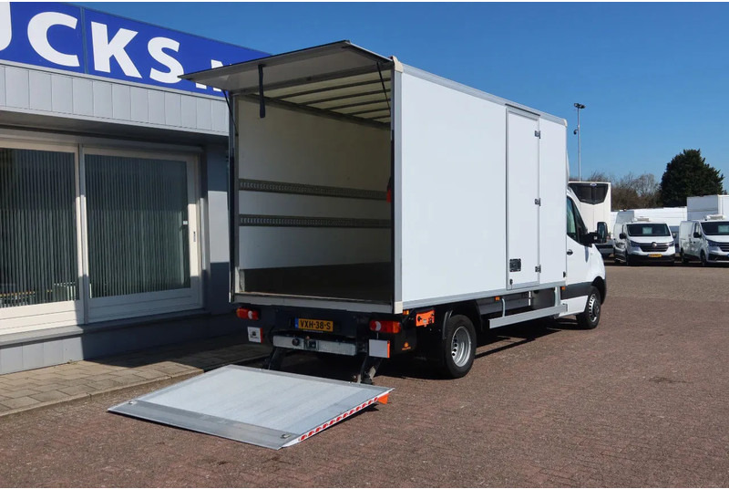 Mercedes-Benz Sprinter 515 CDI - Фургон с закрытым кузовом: фото 3 Mercedes-Benz Sprinter 515 CDI - Фургон с закрытым кузовом: фото 3