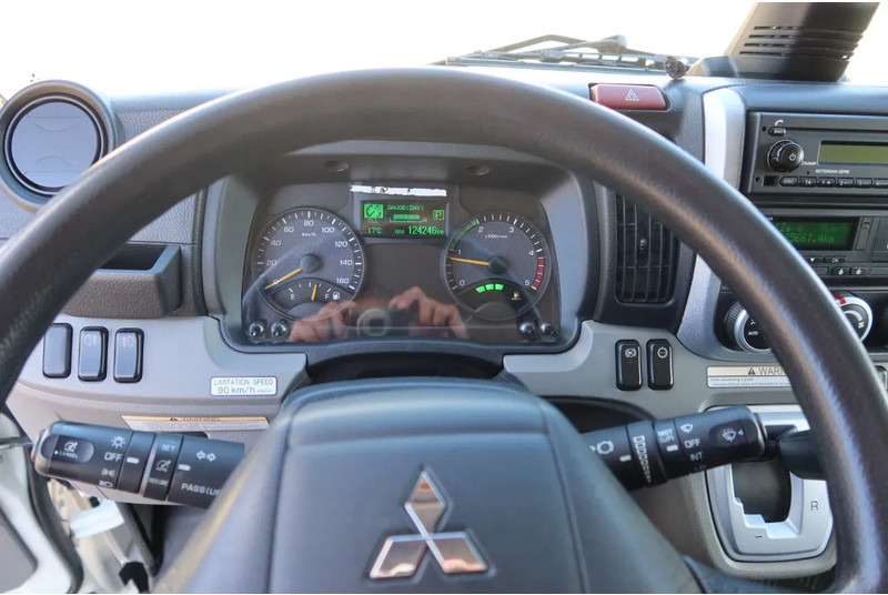 Грузовик с закрытым кузовом Mitsubishi Canter 7 C 18 Bak + Klep 1000 KG Euro 6: фото 16