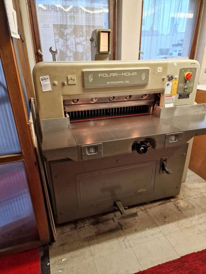 Polar 72 CS - Бумагорезательная машина: фото 2 Polar 72 CS - Бумагорезательная машина: фото 2