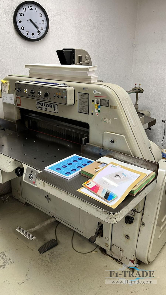 Polar 82 EL - Бумагорезательная машина: фото 3 Polar 82 EL - Бумагорезательная машина: фото 3