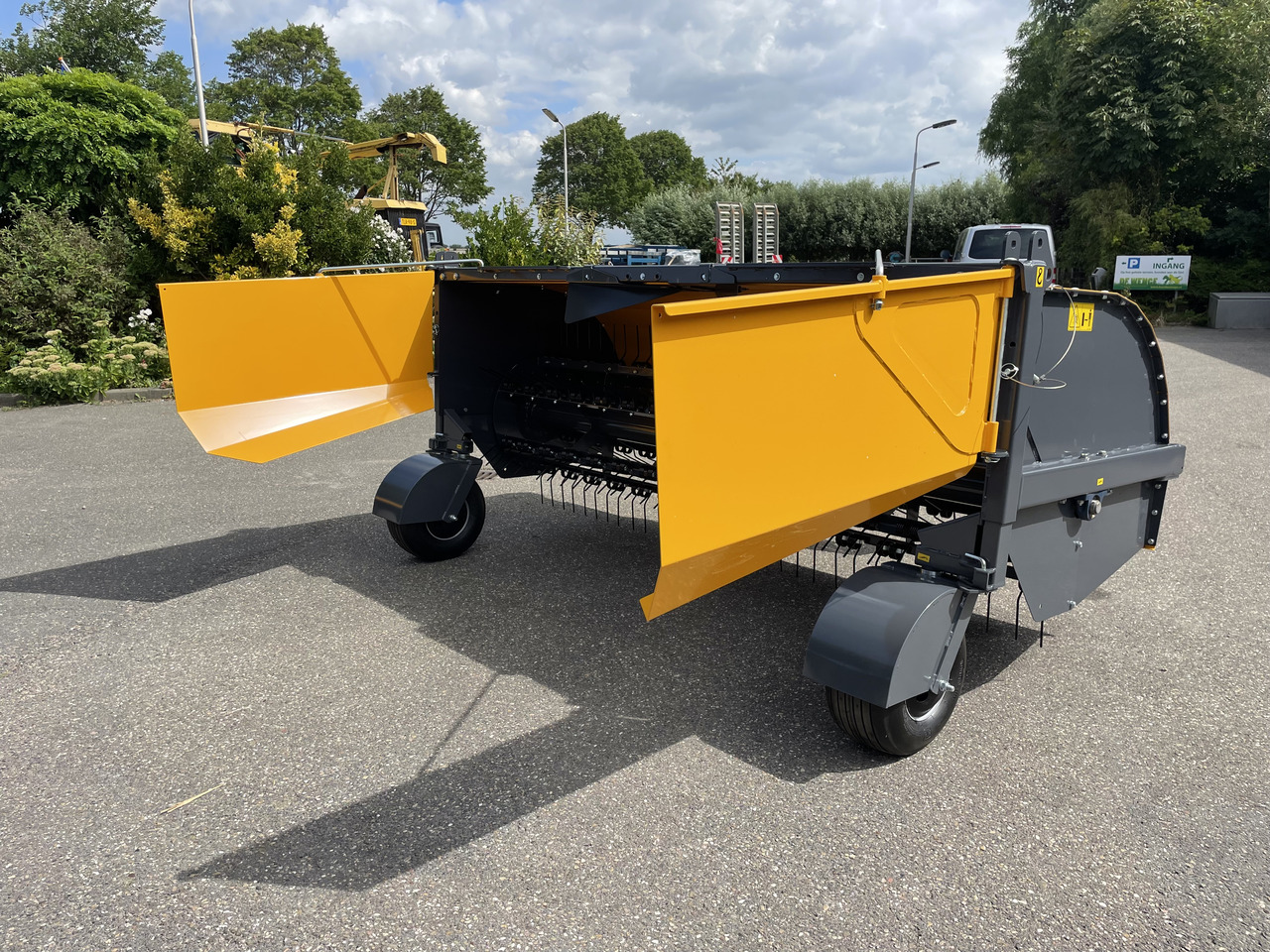 ELHO TR300 - Сеноворошилка: фото 2 ELHO TR300 - Сеноворошилка: фото 2