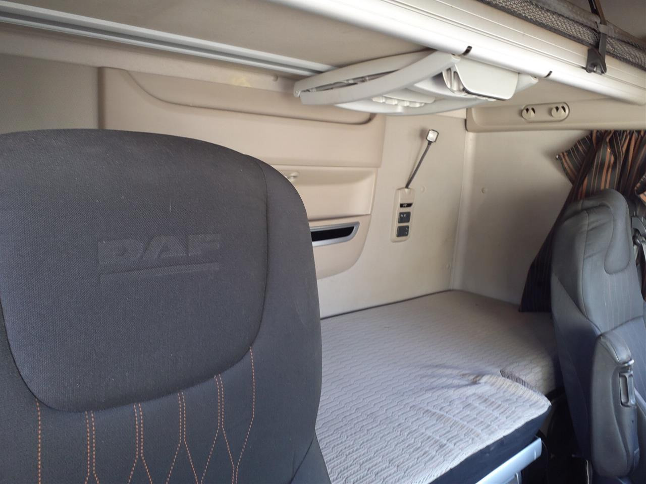DAF BIGSPACE XF480 - Тягач: фото 4 DAF BIGSPACE XF480 - Тягач: фото 4