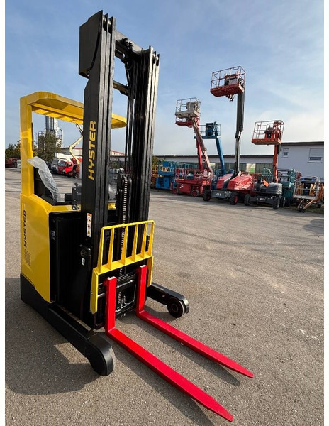 Hyster R 1.2 E Schubmaststapler, 1200kg - Ричтрак: фото 5 Hyster R 1.2 E Schubmaststapler, 1200kg - Ричтрак: фото 5