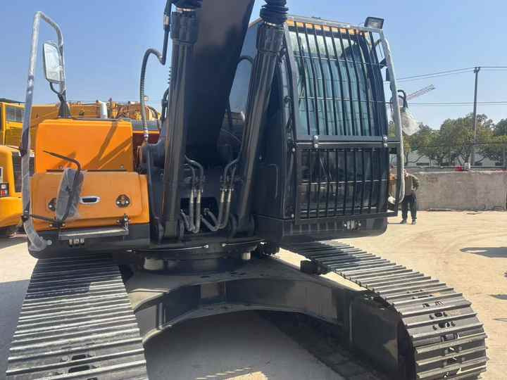 2024 New Hyundai HX220L Crawler Excavator South Korea Made ,22ton Tracked Shovel HX220 Hyundai HX220 Crawler Excavator - Экскаватор: фото 4 2024 New Hyundai HX220L Crawler Excavator South Korea Made ,22ton Tracked Shovel HX220 Hyundai HX220 Crawler Excavator - Экскаватор: фото 4