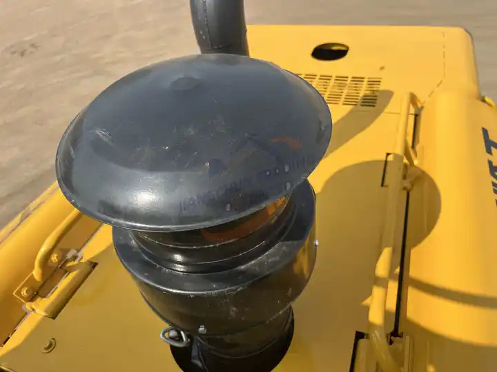 95% New Used wheel loader SDLG 956L L956F 956l wheel loader China heavy duty hydraulic tractor loader in low price - Колёсный погрузчик: фото 5 95% New Used wheel loader SDLG 956L L956F 956l wheel loader China heavy duty hydraulic tractor loader in low price - Колёсный погрузчик: фото 5