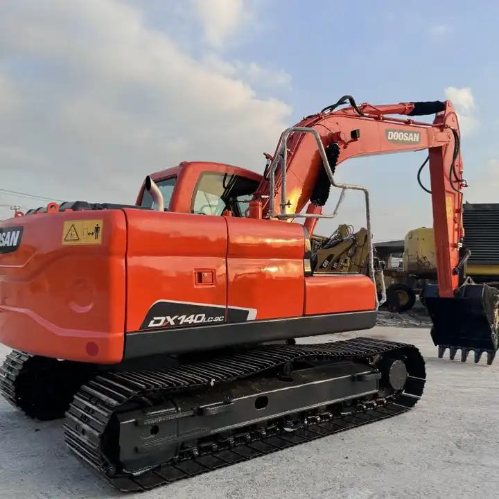 Doosan Dx140 Used Excavator DX140LC-9C Min Excavator Crawler Equipment Machinery Dx60 Dx80 Dx140LC Dx225 Dx300LC Dh60 Dx55 - Гусеничный экскаватор: фото 2 Doosan Dx140 Used Excavator DX140LC-9C Min Excavator Crawler Equipment Machinery Dx60 Dx80 Dx140LC Dx225 Dx300LC Dh60 Dx55 - Гусеничный экскаватор: фото 2
