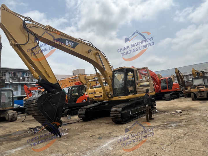 Гусеничный экскаватор Excellent Used Cheap Caterpillar Cat 325bl excavator Second Hand cat325bl earth-moving digger With Perfect Function in stock: фото 6