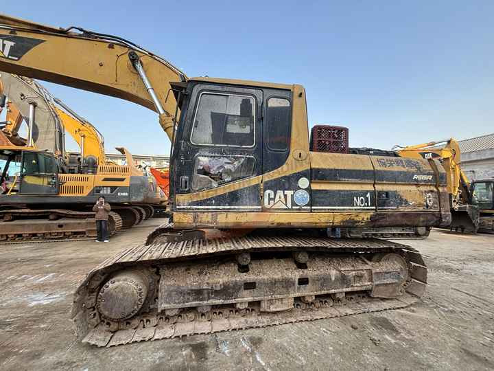 Good Condition Second Hand Caterpillar 325bl Excavator Used Cat 325b 325bl with good condition in stock For Sale - Гусеничный экскаватор: фото 2 Good Condition Second Hand Caterpillar 325bl Excavator Used Cat 325b 325bl with good condition in stock For Sale - Гусеничный экскаватор: фото 2