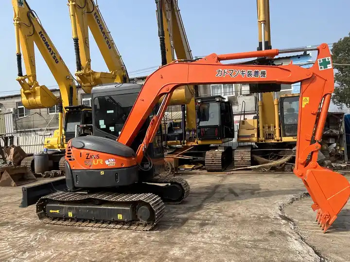 High Performance used Hitachi ZX55UR crawler excavator with good condition The latest mini used Hitachi ZX55 excavator for sale - Гусеничный экскаватор: фото 4 High Performance used Hitachi ZX55UR crawler excavator with good condition The latest mini used Hitachi ZX55 excavator for sale - Гусеничный экскаватор: фото 4