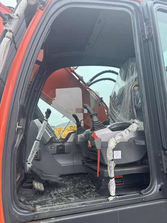High Quality Korea Made 2019 Year Doosan Brand Dx225 Dx225lc Dx225lca Crawler Excavator - Гусеничный экскаватор: фото 3 High Quality Korea Made 2019 Year Doosan Brand Dx225 Dx225lc Dx225lca Crawler Excavator - Гусеничный экскаватор: фото 3
