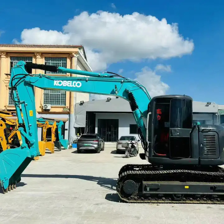 High Quality Low Price Hydraulic Excavator Kobelco Sk135sr Sk115sr Japan Surplus Backhoe Excavator Machine In Shanghai - Гусеничный экскаватор: фото 1 High Quality Low Price Hydraulic Excavator Kobelco Sk135sr Sk115sr Japan Surplus Backhoe Excavator Machine In Shanghai - Гусеничный экскаватор: фото 1