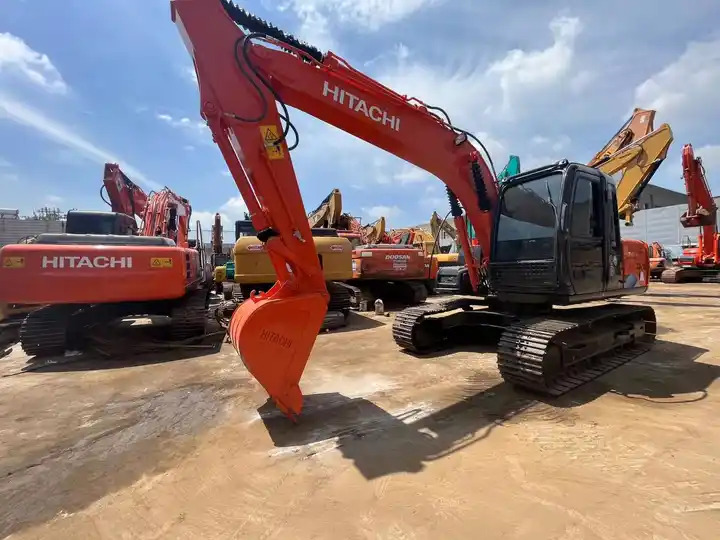 Hot sale Used excavator hitachi zx 120 Japan brand hitachi zaxis 120 excavator 12Ton excavator machine digger - Гусеничный экскаватор: фото 5 Hot sale Used excavator hitachi zx 120 Japan brand hitachi zaxis 120 excavator 12Ton excavator machine digger - Гусеничный экскаватор: фото 5