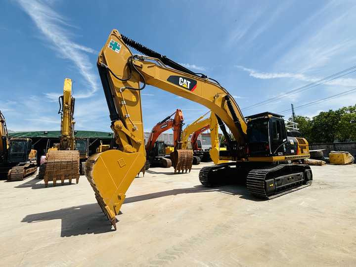 Japan Imported High Performance Caterpillar Digging Machine Best Price Used Cat 336d Excavator In Shanghai - Гусеничный экскаватор: фото 2 Japan Imported High Performance Caterpillar Digging Machine Best Price Used Cat 336d Excavator In Shanghai - Гусеничный экскаватор: фото 2