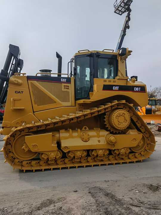 Original Caterpillar Bulldozer Cat D8T Second Hand Bulldozer Caterpillar D8 D6 D7 Originally Made in USA Brazil - Бульдозер: фото 2 Original Caterpillar Bulldozer Cat D8T Second Hand Bulldozer Caterpillar D8 D6 D7 Originally Made in USA Brazil - Бульдозер: фото 2
