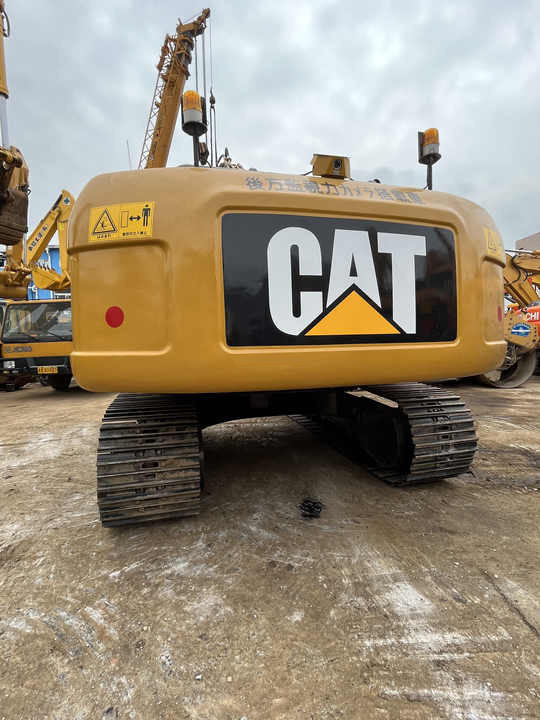 Original japan Used CAT 320D 320D2 crawler excavator CAT 320 used excavators 20 tons excavator for sale - Гусеничный экскаватор: фото 4 Original japan Used CAT 320D 320D2 crawler excavator CAT 320 used excavators 20 tons excavator for sale - Гусеничный экскаватор: фото 4