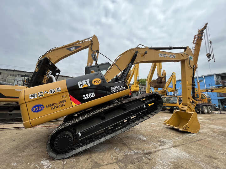 Original japan used CAT 320D 320D2 crawler excavator CAT 320 used excavators second hand excavator for sale - Гусеничный экскаватор: фото 5 Original japan used CAT 320D 320D2 crawler excavator CAT 320 used excavators second hand excavator for sale - Гусеничный экскаватор: фото 5
