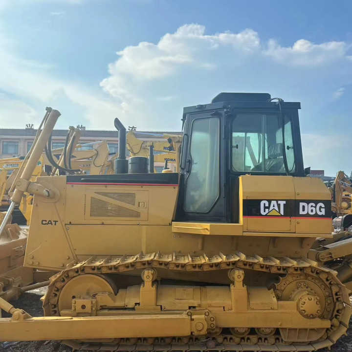 Used Cat D6g Bulldozer of Second Hand CAT D6D D6G D6R Dozer for Sale - Бульдозер: фото 2 Used Cat D6g Bulldozer of Second Hand CAT D6D D6G D6R Dozer for Sale - Бульдозер: фото 2