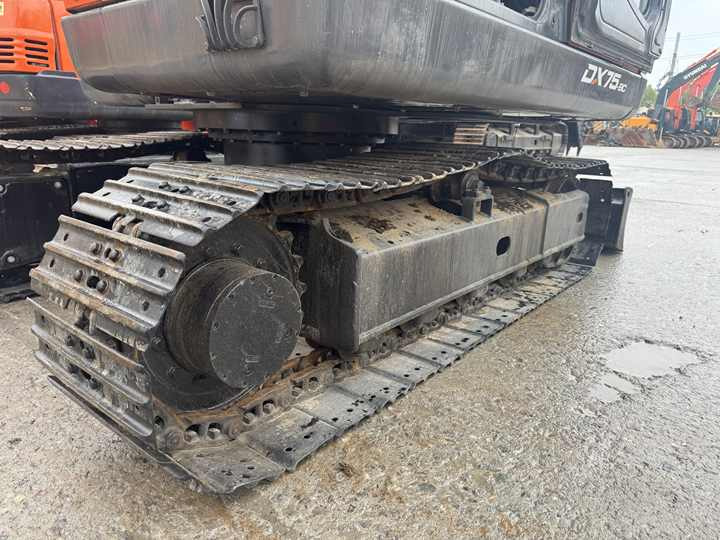 Used Excavator Doosan DX75-9C Second-hand Excavator Digger DX75-9C Compact Shovel Crawler Doosan 75 Excavator Doosan Dx75-9C - Гусеничный экскаватор: фото 3 Used Excavator Doosan DX75-9C Second-hand Excavator Digger DX75-9C Compact Shovel Crawler Doosan 75 Excavator Doosan Dx75-9C - Гусеничный экскаватор: фото 3