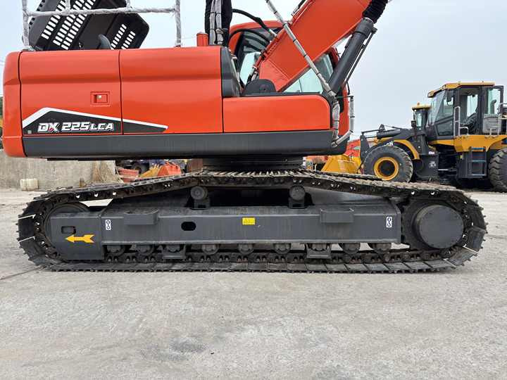 Used Original KoreaN Doosan DX225lca Excavator Doosan Excavators Engineering Machinery Doosan 22ton USED Excavadoras - Гусеничный экскаватор: фото 5 Used Original KoreaN Doosan DX225lca Excavator Doosan Excavators Engineering Machinery Doosan 22ton USED Excavadoras - Гусеничный экскаватор: фото 5