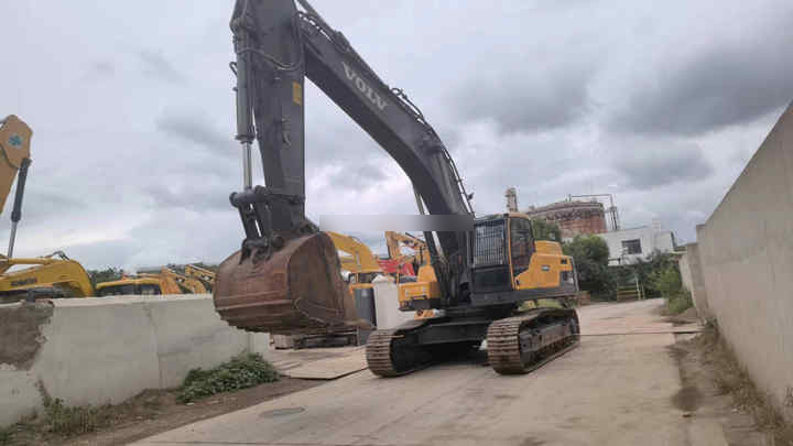 Used Volvo Excavator EC480D used machinery in stock for sale volvo 480 excavators machine 48 ton - Гусеничный экскаватор: фото 5 Used Volvo Excavator EC480D used machinery in stock for sale volvo 480 excavators machine 48 ton - Гусеничный экскаватор: фото 5