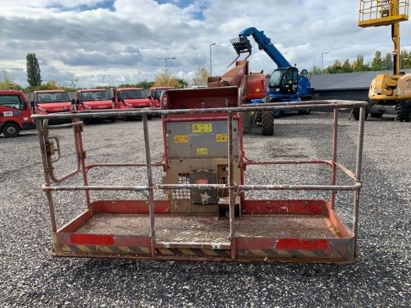 Genie S-105 - 34 m - 4x4 - diesel - Коленчатый подъемник: фото 3 Genie S-105 - 34 m - 4x4 - diesel - Коленчатый подъемник: фото 3