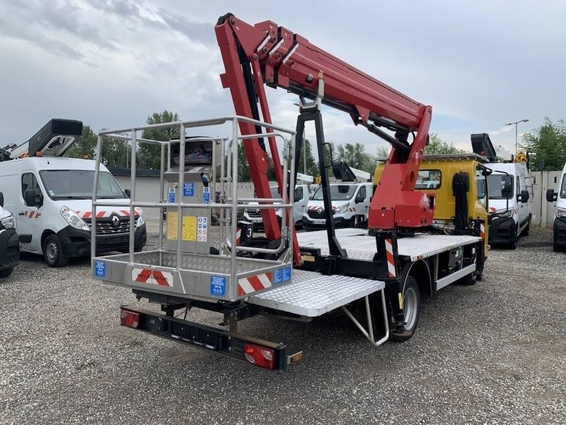 Грузовик с подъемником Isuzu M21 Oil&Steel Scorpion 2112J - 21m - 230 kg: фото 6
