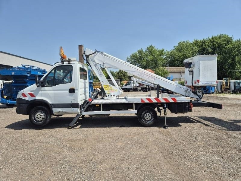 Iveco Daily Multitel 160 ALU DS - 16m - *NEW PUMP + PTO* - Грузовик с подъемником: фото 5 Iveco Daily Multitel 160 ALU DS - 16m - *NEW PUMP + PTO* - Грузовик с подъемником: фото 5