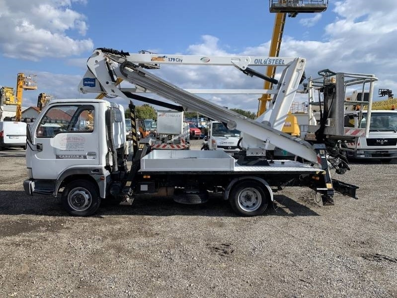 Nissan Cabstar Oil&Steel Snake 179 City - 17,5m, 200 kg - Грузовик с подъемником: фото 5 Nissan Cabstar Oil&Steel Snake 179 City - 17,5m, 200 kg - Грузовик с подъемником: фото 5