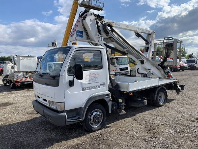 Nissan Cabstar Oil&Steel Snake 179 City - 17,5m, 200 kg - Грузовик с подъемником: фото 2 Nissan Cabstar Oil&Steel Snake 179 City - 17,5m, 200 kg - Грузовик с подъемником: фото 2