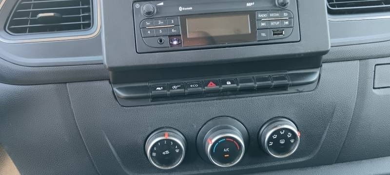 Грузовик с подъемником Renault Master Klubb KL32 - 12,5 m, 120 kg: фото 15 Грузовик с подъемником Renault Master Klubb KL32 - 12,5 m, 120 kg: фото 15