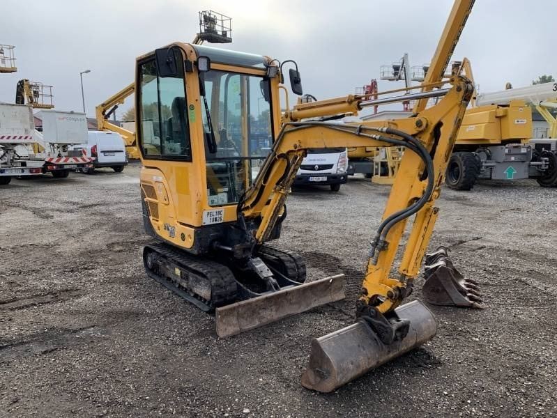 Yanmar SV18 - WITH EXTENDABLE AXIS - Мини-экскаватор: фото 2 Yanmar SV18 - WITH EXTENDABLE AXIS - Мини-экскаватор: фото 2