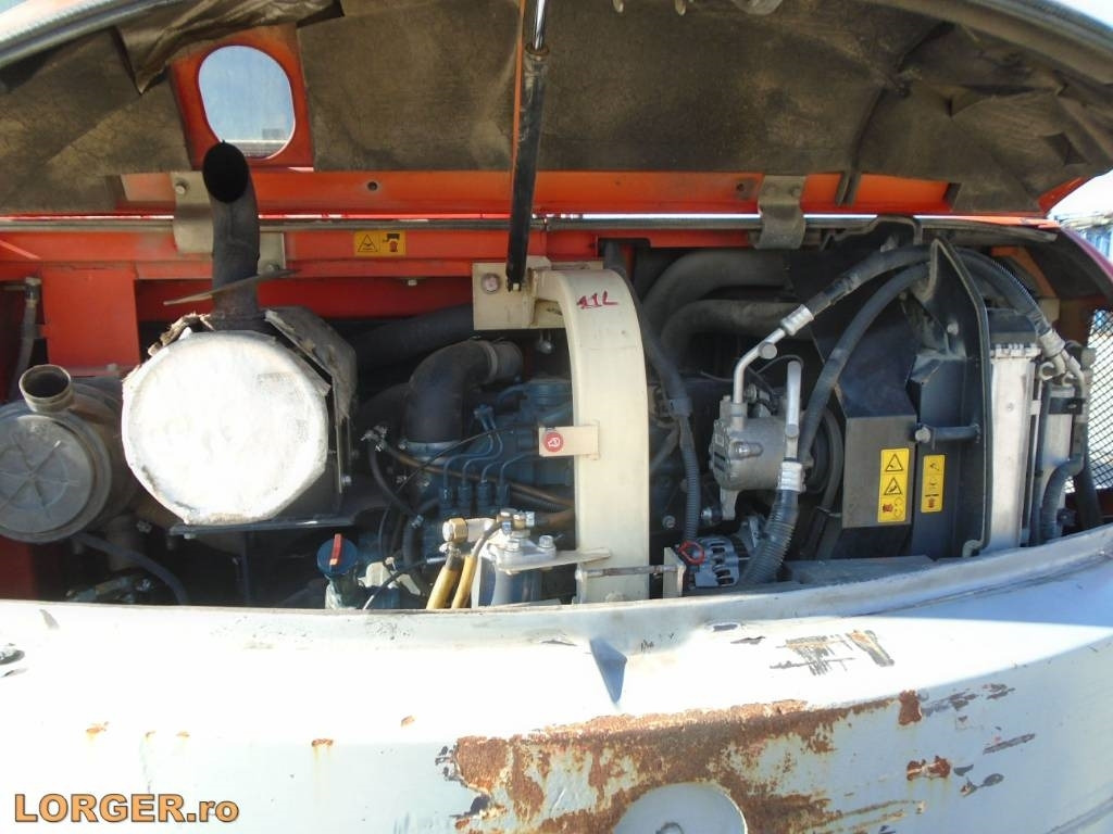 Гусеничный экскаватор Kubota KX 080-3: фото 9 Гусеничный экскаватор Kubota KX 080-3: фото 9