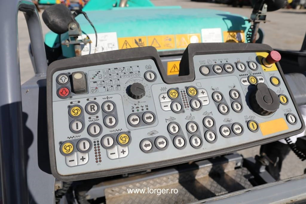 Vögele Super 800-3i в лизинг Vögele Super 800-3i: фото 15 Vögele Super 800-3i в лизинг Vögele Super 800-3i: фото 15