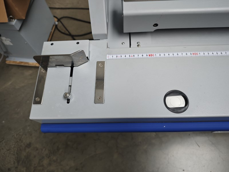 Horizon BQ-270V | 371.000 | 2011 - Переплетная машина: фото 4 Horizon BQ-270V | 371.000 | 2011 - Переплетная машина: фото 4