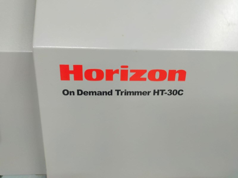 Horizon HT-30 C | 2016 - Бумагорезательная машина: фото 1 Horizon HT-30 C | 2016 - Бумагорезательная машина: фото 1