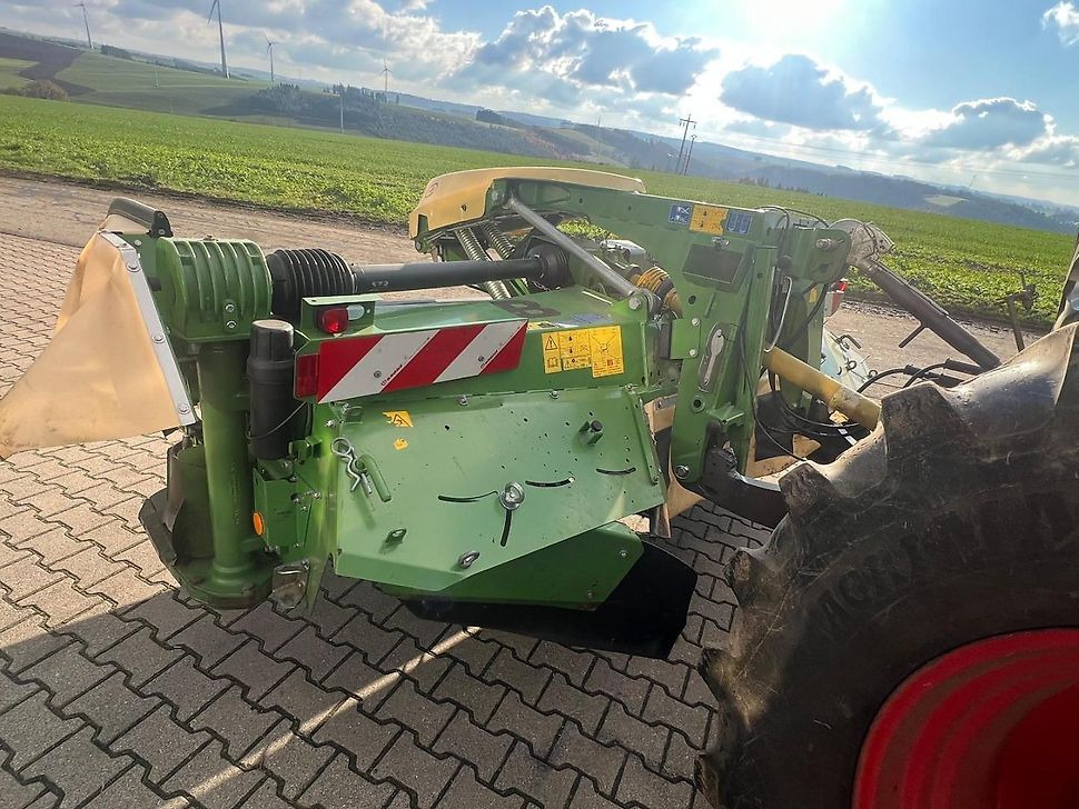 J.Reiff Sarl
Herr Stefan Neukirch - 77 Z.I in den - Косилка: фото 3 J.Reiff Sarl
Herr Stefan Neukirch - 77 Z.I in den - Косилка: фото 3