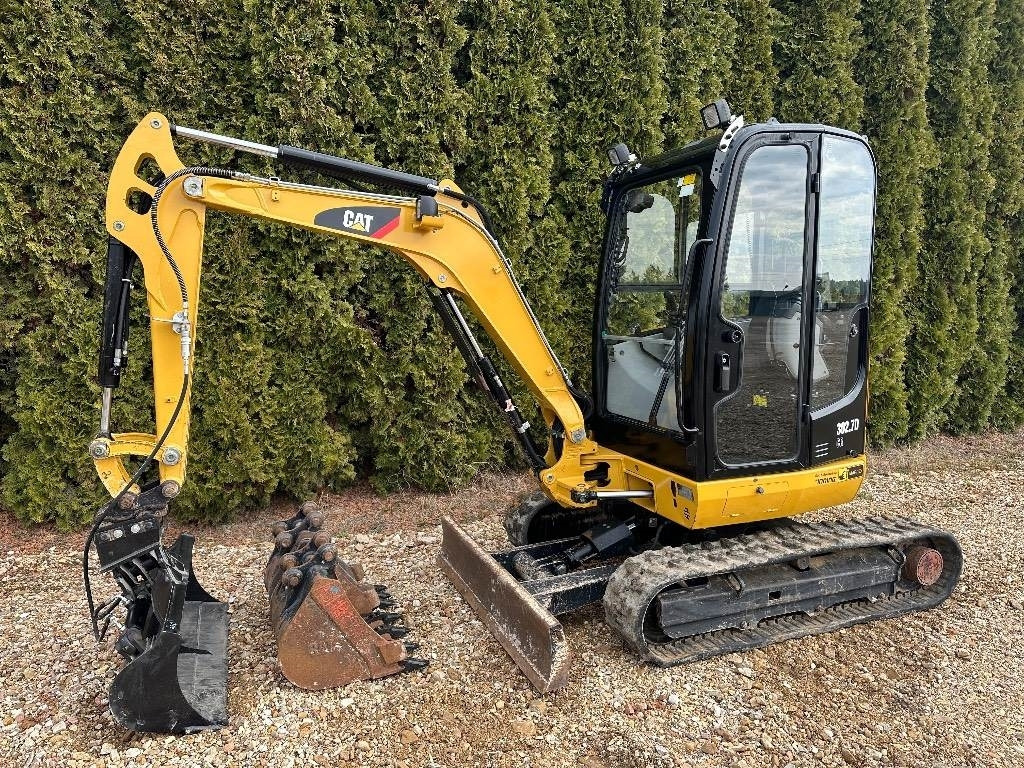 CAT 302.7 D CR - Мини-экскаватор: фото 1 CAT 302.7 D CR - Мини-экскаватор: фото 1