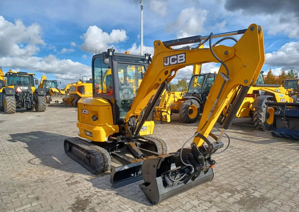 JCB 35Z-1 - Мини-экскаватор: фото 3 JCB 35Z-1 - Мини-экскаватор: фото 3