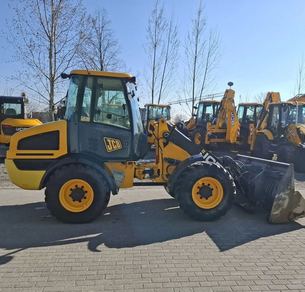 JCB 409 - Колёсный экскаватор: фото 4 JCB 409 - Колёсный экскаватор: фото 4